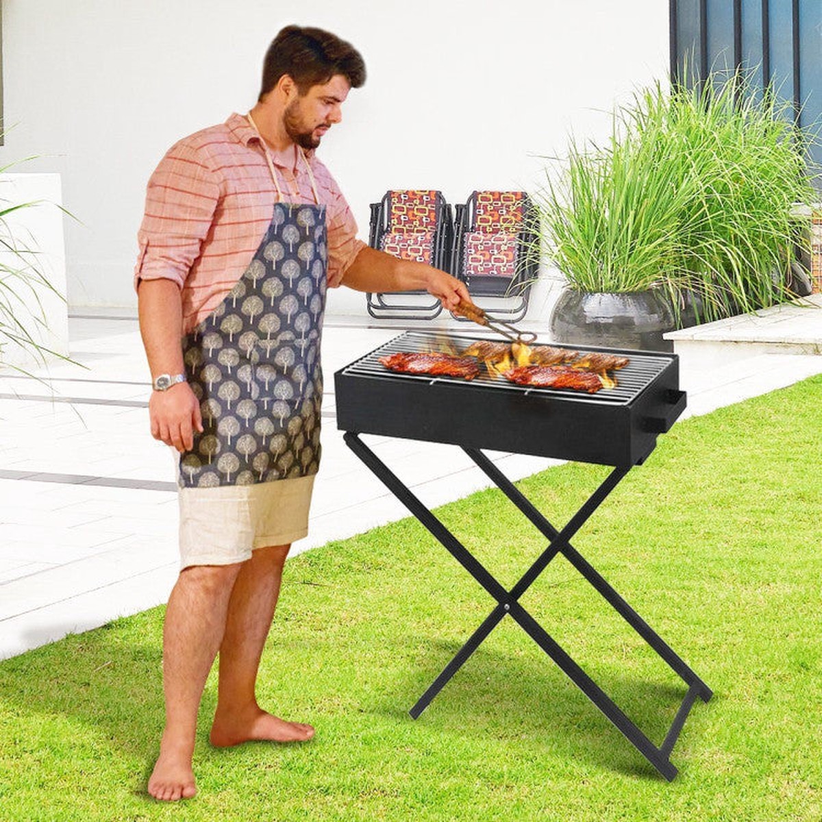 Foldable charcoal bbq grill - adjustable height